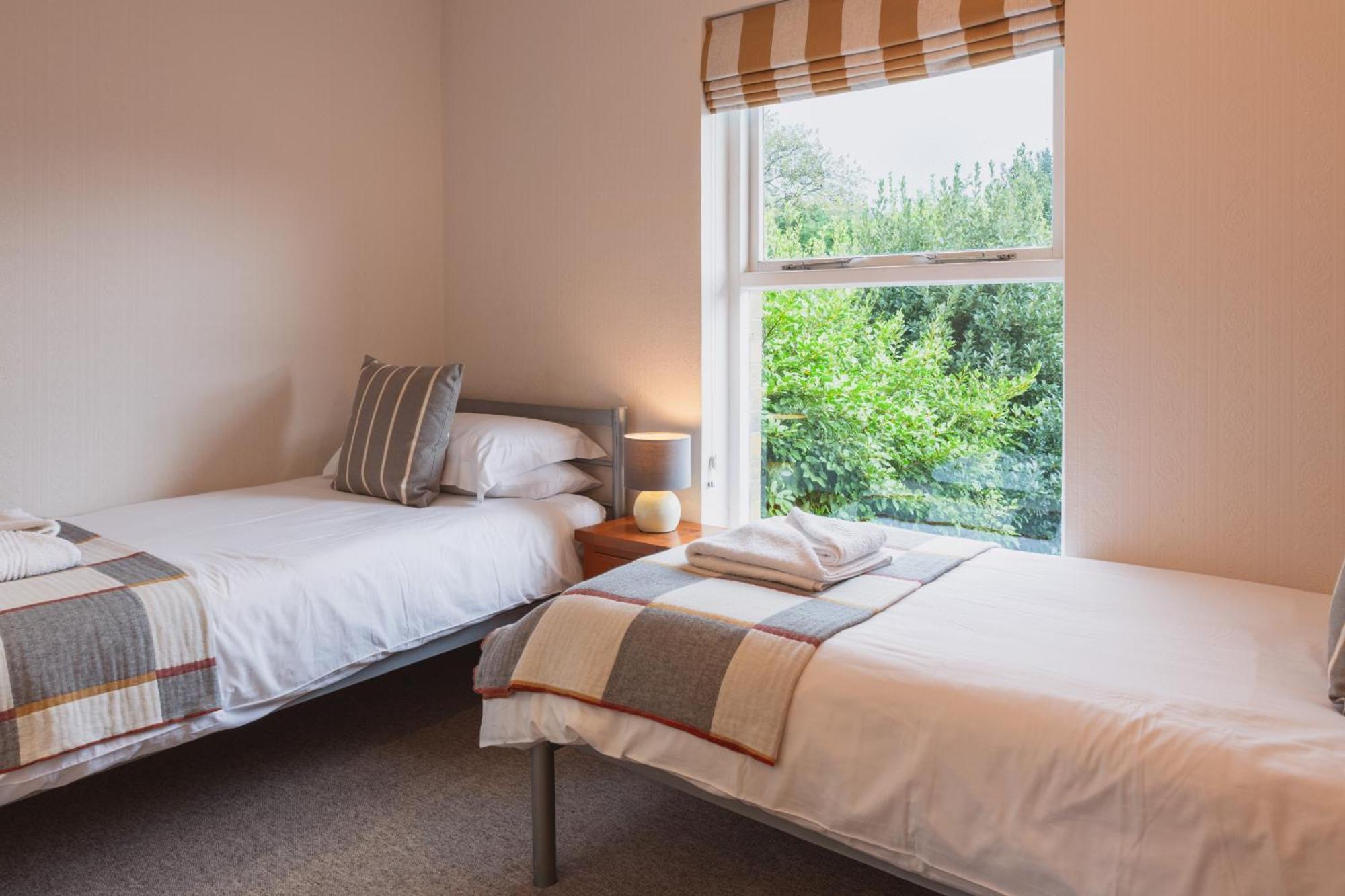 Luccombe Apartment Shanklin